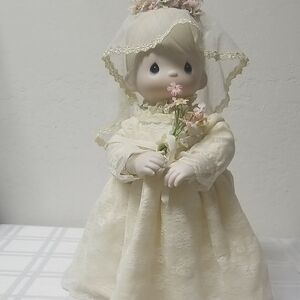 PRECIOUS MOMENTS VINTAGE  17" Bride Doll In EUC Probably "Jessie" 80's, 90's